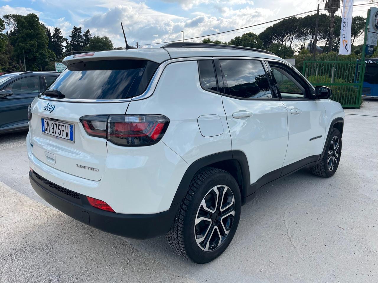 Jeep Compass 1.3 Turbo T4 190 CV PHEV AT6 4xe Business Plus
