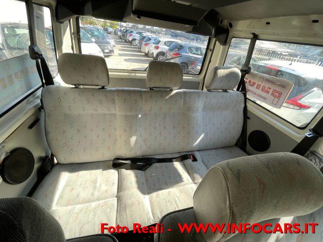 VOLKSWAGEN Transporter 1.9 TD cat Caravelle 9 POSTI '' OLD STYLE''