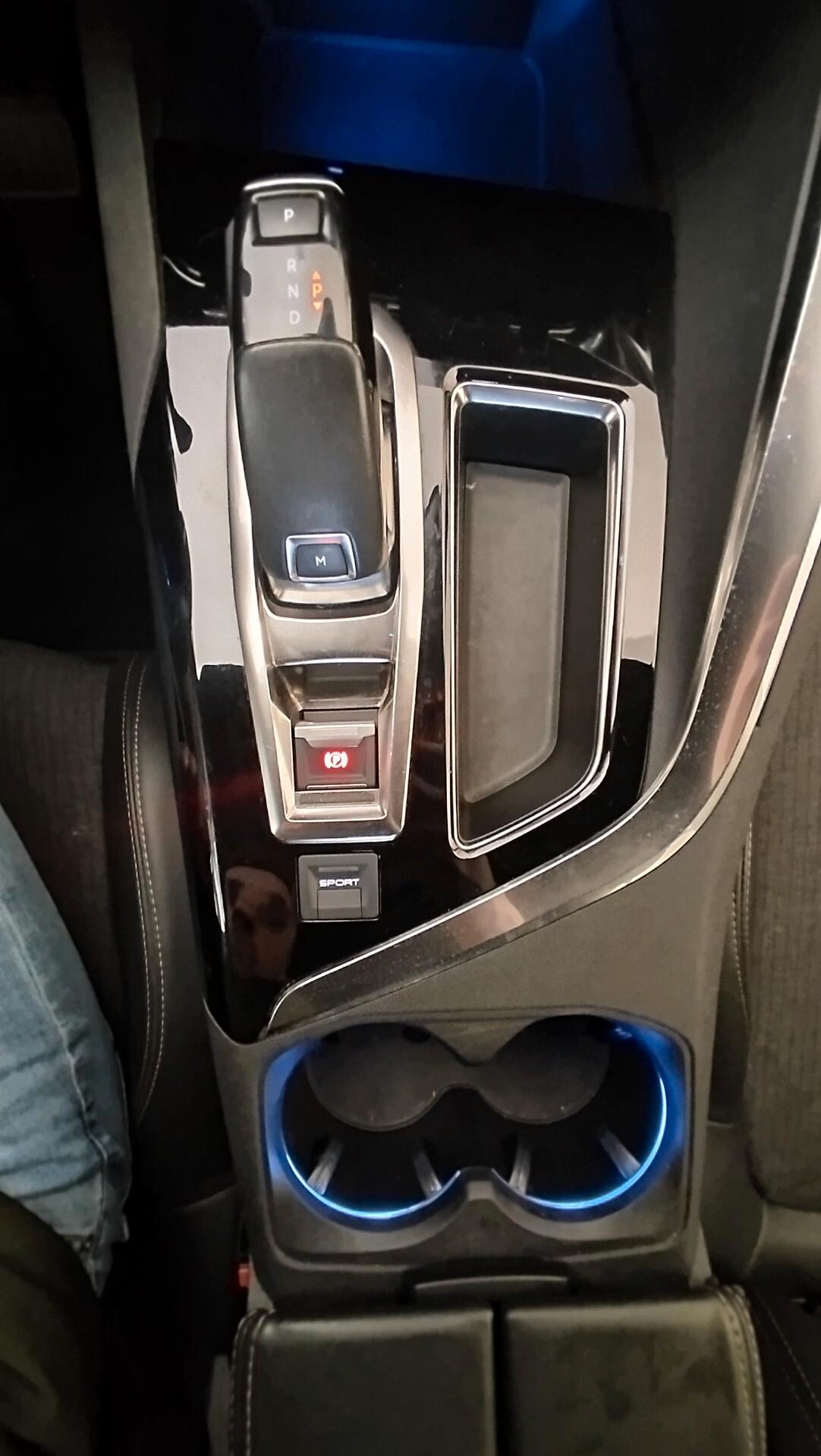 Peugeot 3008 BlueHDi 130 S&S EAT8 GT Line