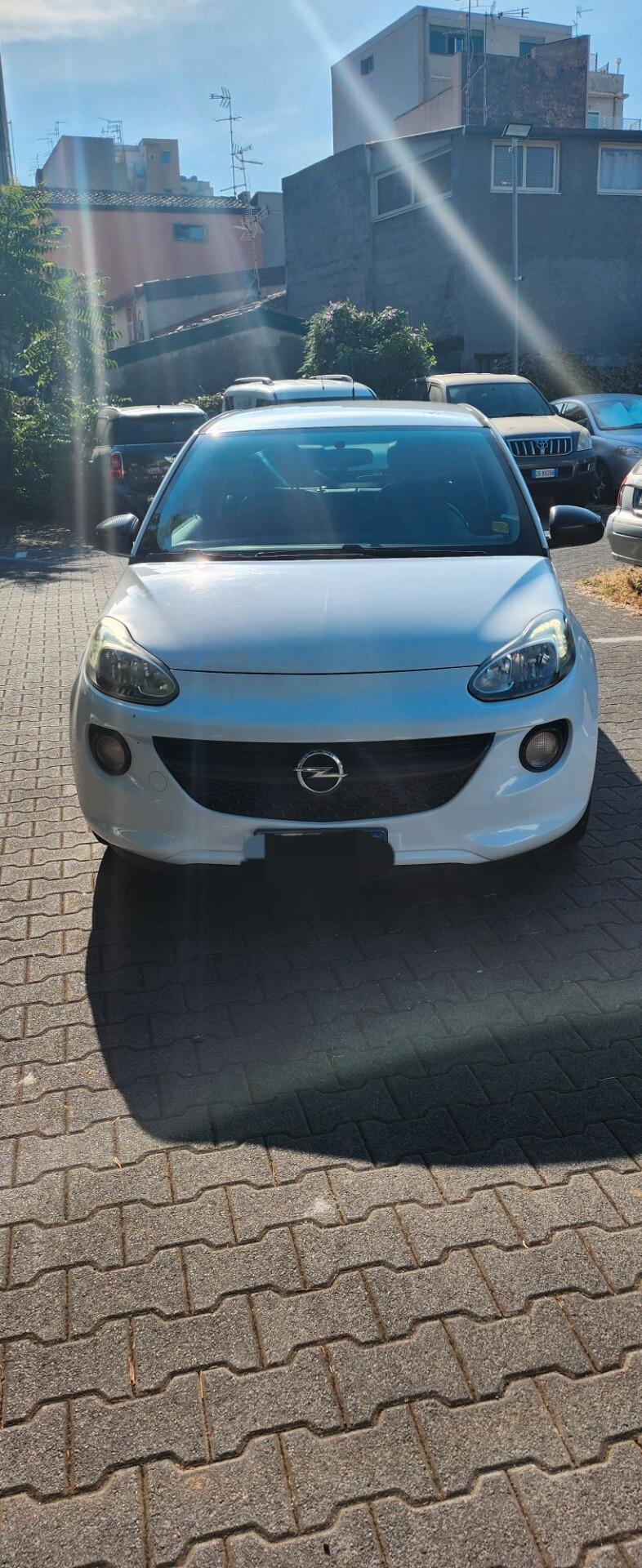 Opel Adam 1.4 WHITE-BLACK LINK con Blocksistem