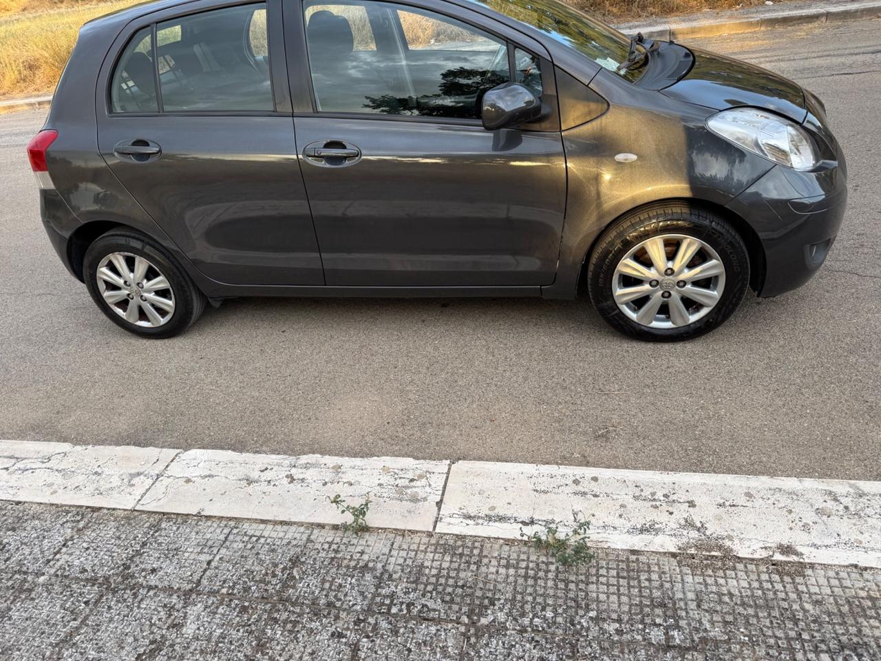 Toyota Yaris 1.3 5 porte M-MT Sol