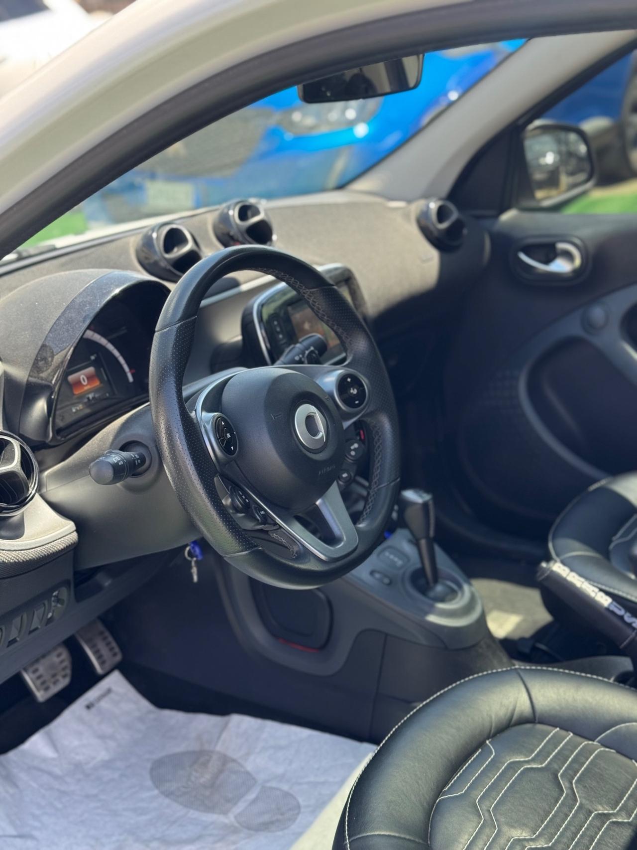 Smart ForFour 90 0.9 Turbo twinamic BRABUS style FULL