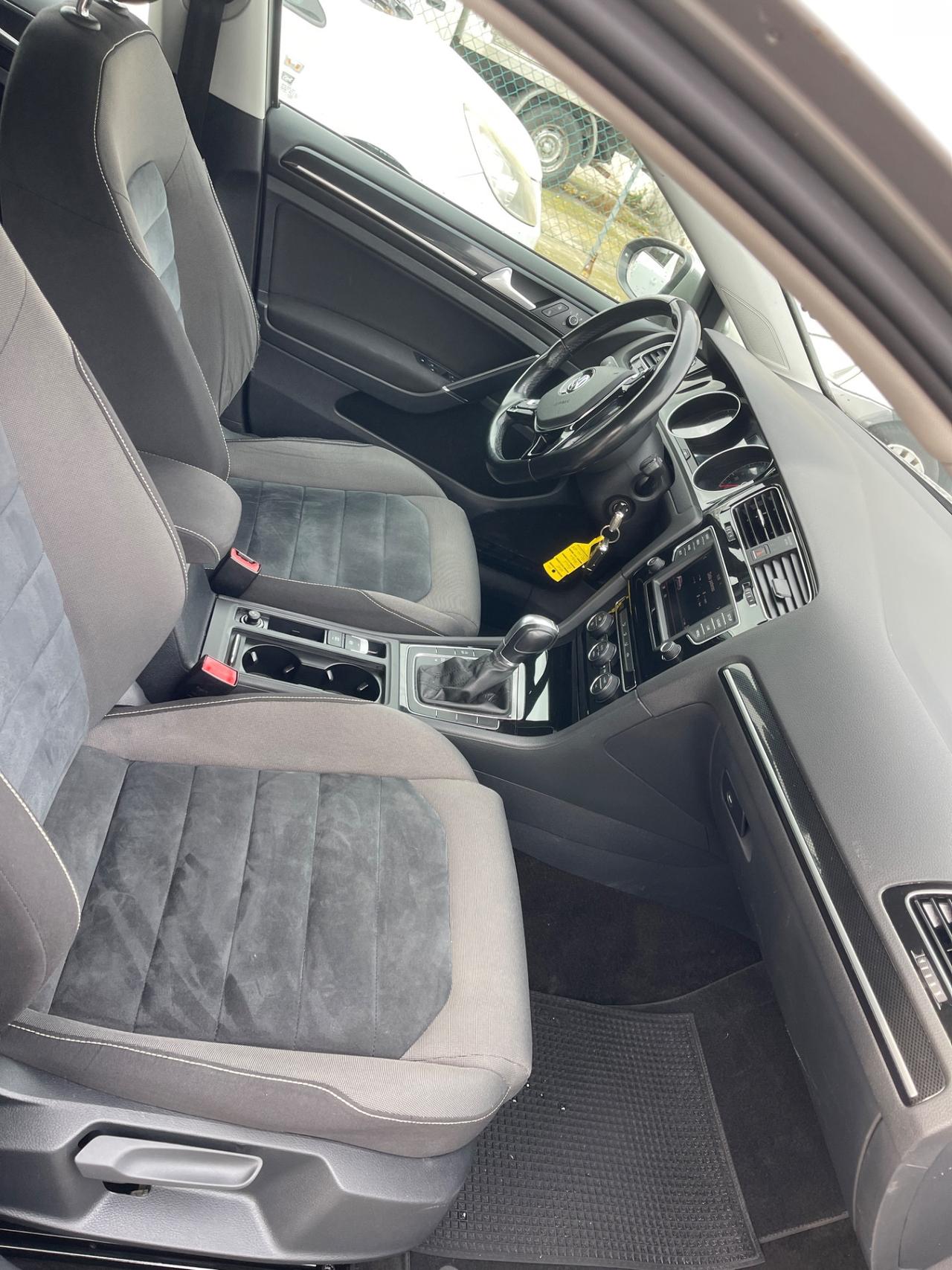 Volkswagen Golf 1.6 TDI 110 CV 5p. Comfortline BlueMotion Technology