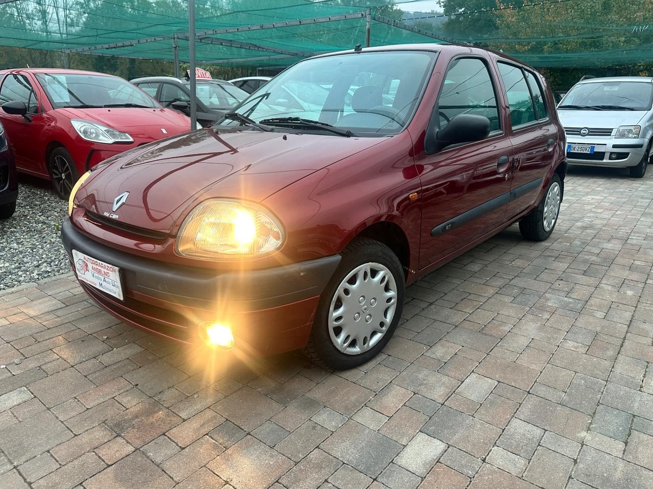 Renault Clio 1.4 cat 5 porte RXE