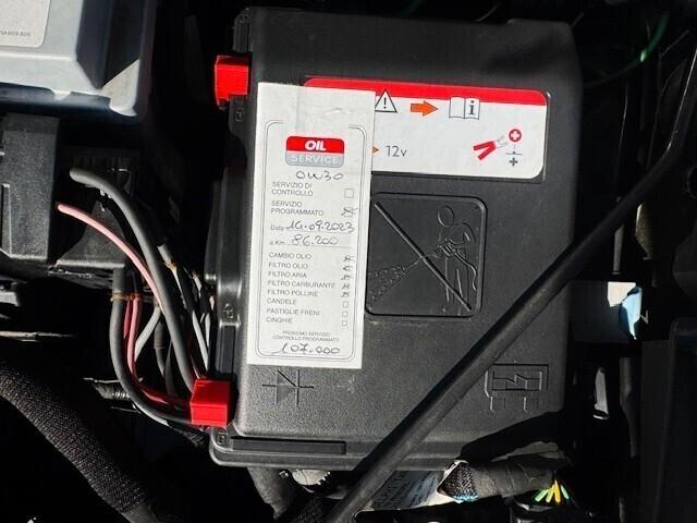 Peugeot 308 BlueHDi 120 S&S EAT6 SW Allure