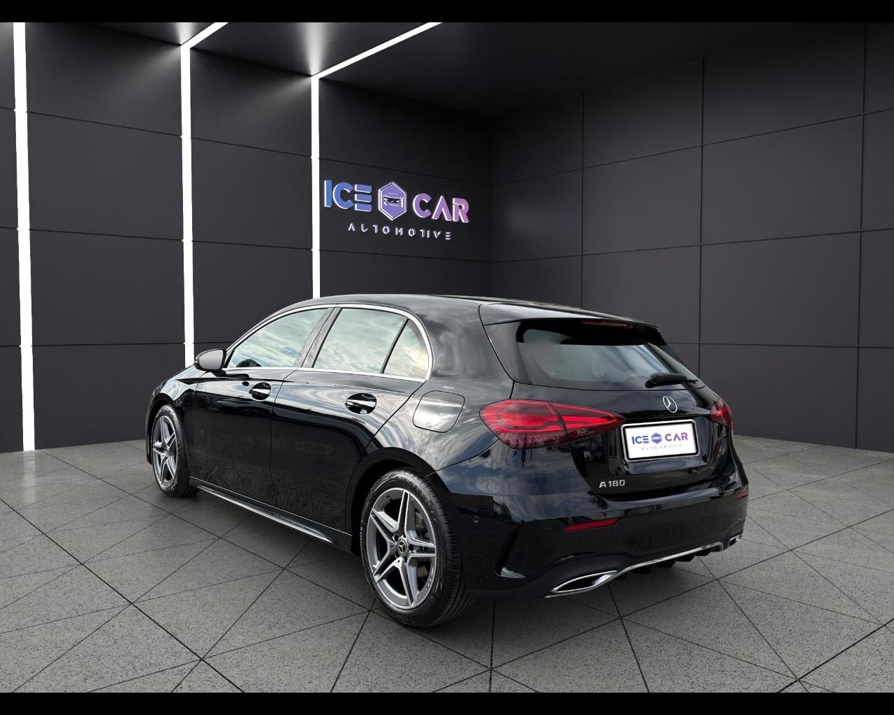 Mercedes-Benz Classe A (W177) - A 180 Automatic AMG Line Premium Plus