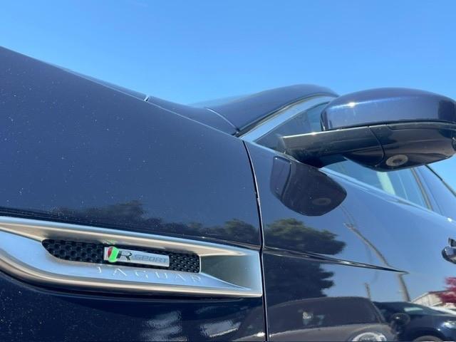 Jaguar F-Pace 2.0 D 180 CV AWD aut. R-Sport
