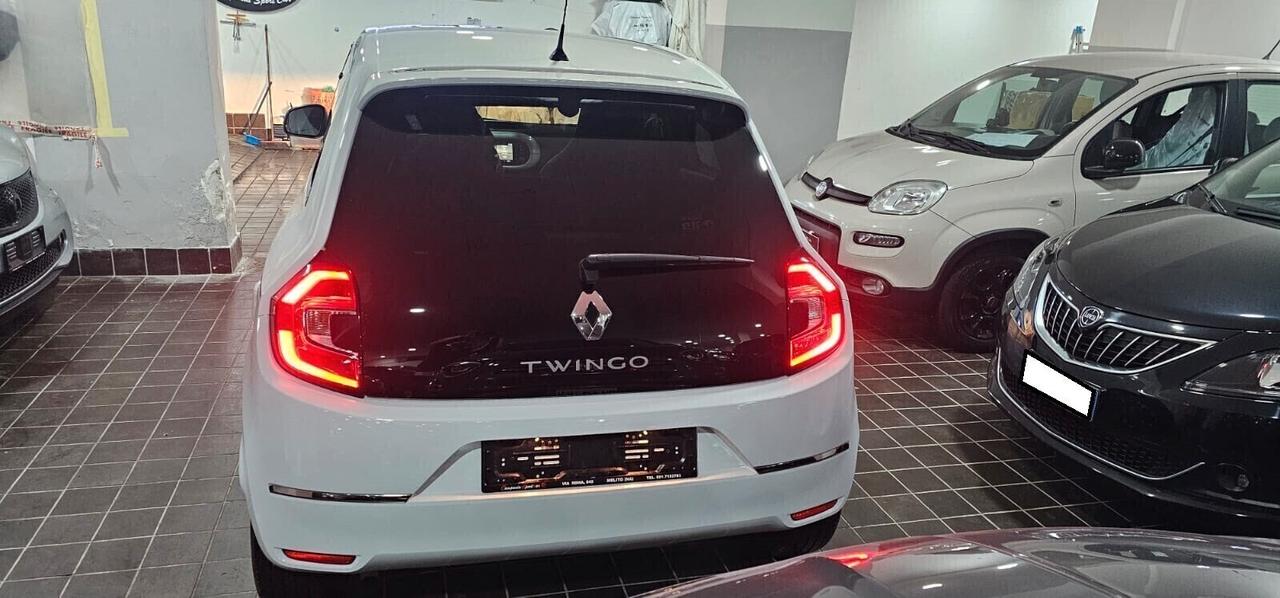 NUOVA RENAULT TWINGO INTENS TCe 0.9 BENZ 92CV