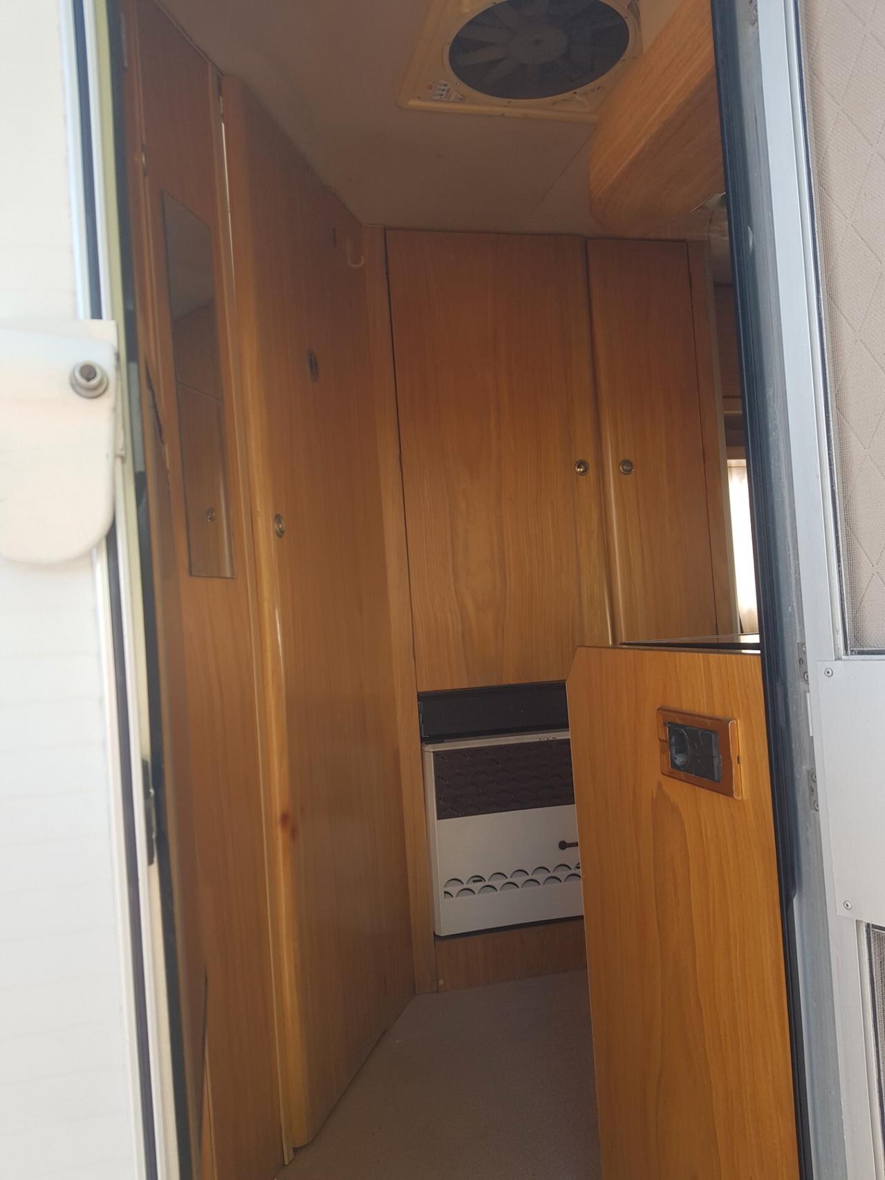 FORD TRANSIT LAIKA 1993