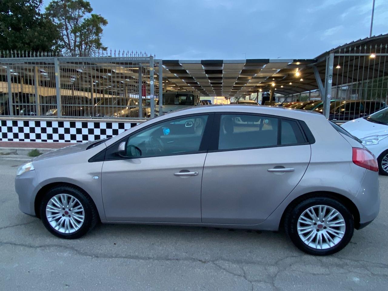 Fiat Bravo 1.4 Dynamic GPL Unipro 2010