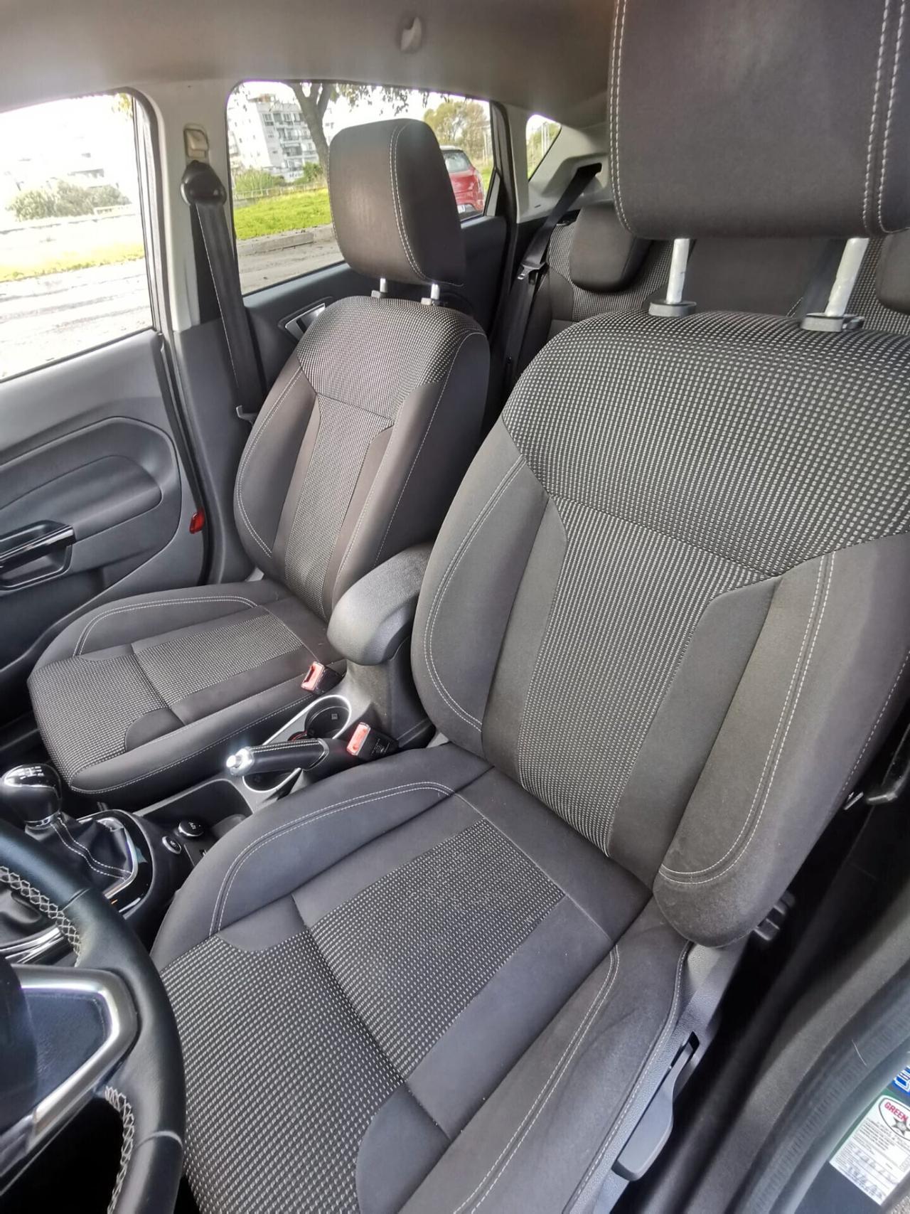 Ford Fiesta 1.4 5p. Bz.- GPL Titanium - 2017