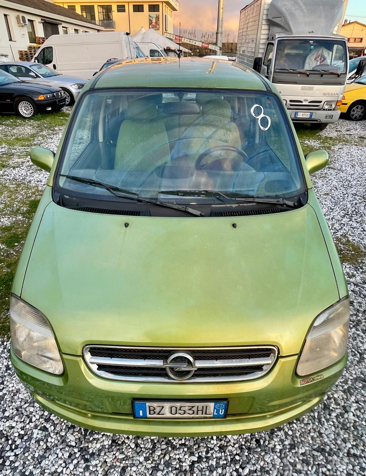 Opel Agila 1.0 12V Comfort