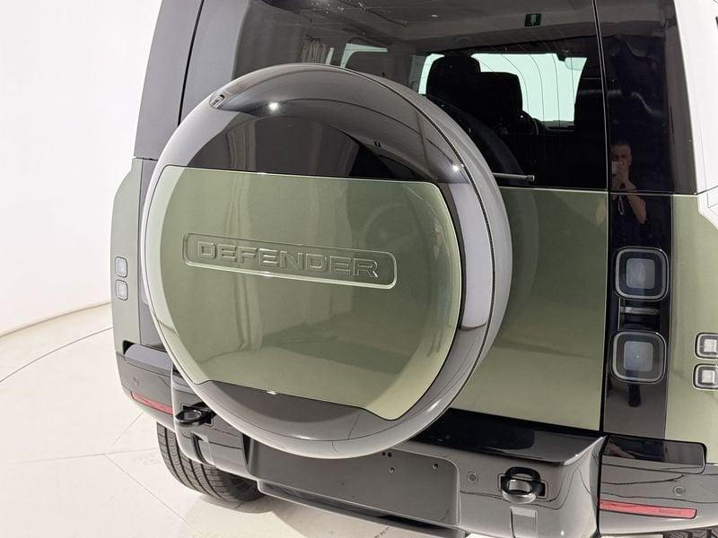 Land Rover Defender D250 AWD Auto 110 X-Dynamic SE