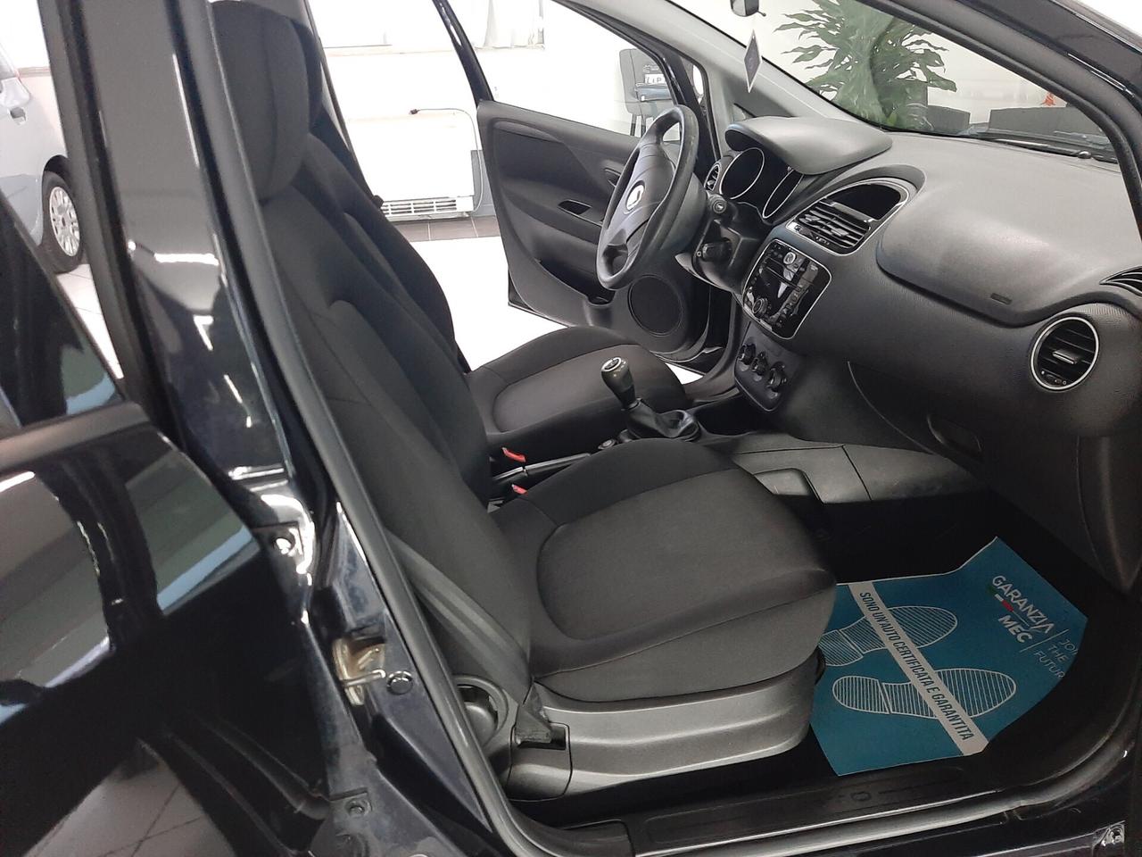 Fiat Punto 1.3 MJT II 75 CV 5 porte Street