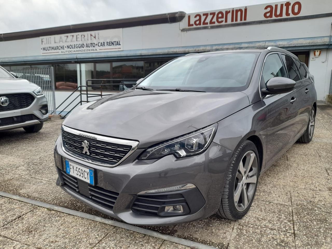 Peugeot 308 BlueHDi 120 S&S SW Allure