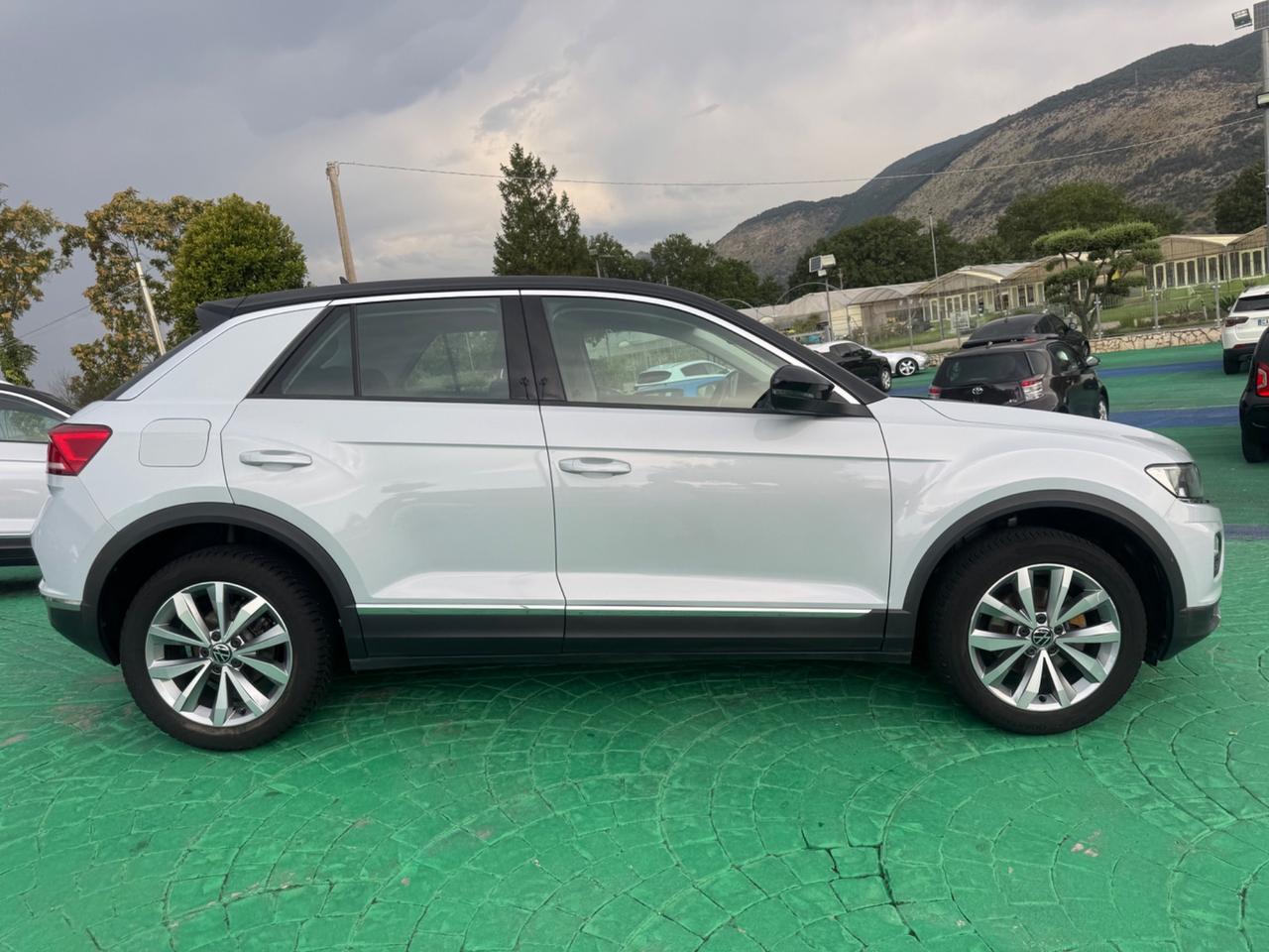 Volkswagen T-Roc 1.0 TSI Business BlueMotion Technology