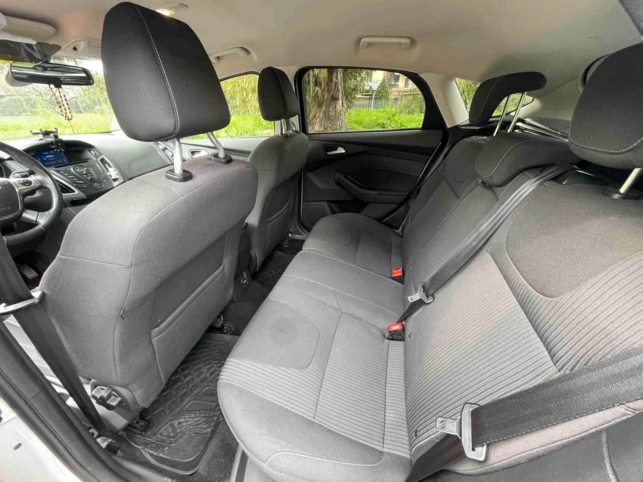 Ford Focus 2.0 TDCi 115 CV Powershift Titanium Automatica Neopatentati