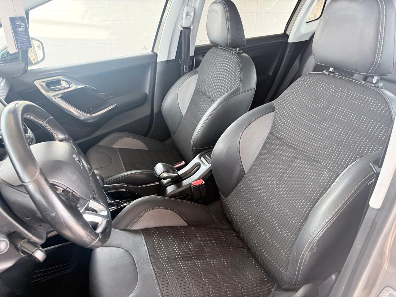 Peugeot 2008 BlueHDi 100 Black Matt