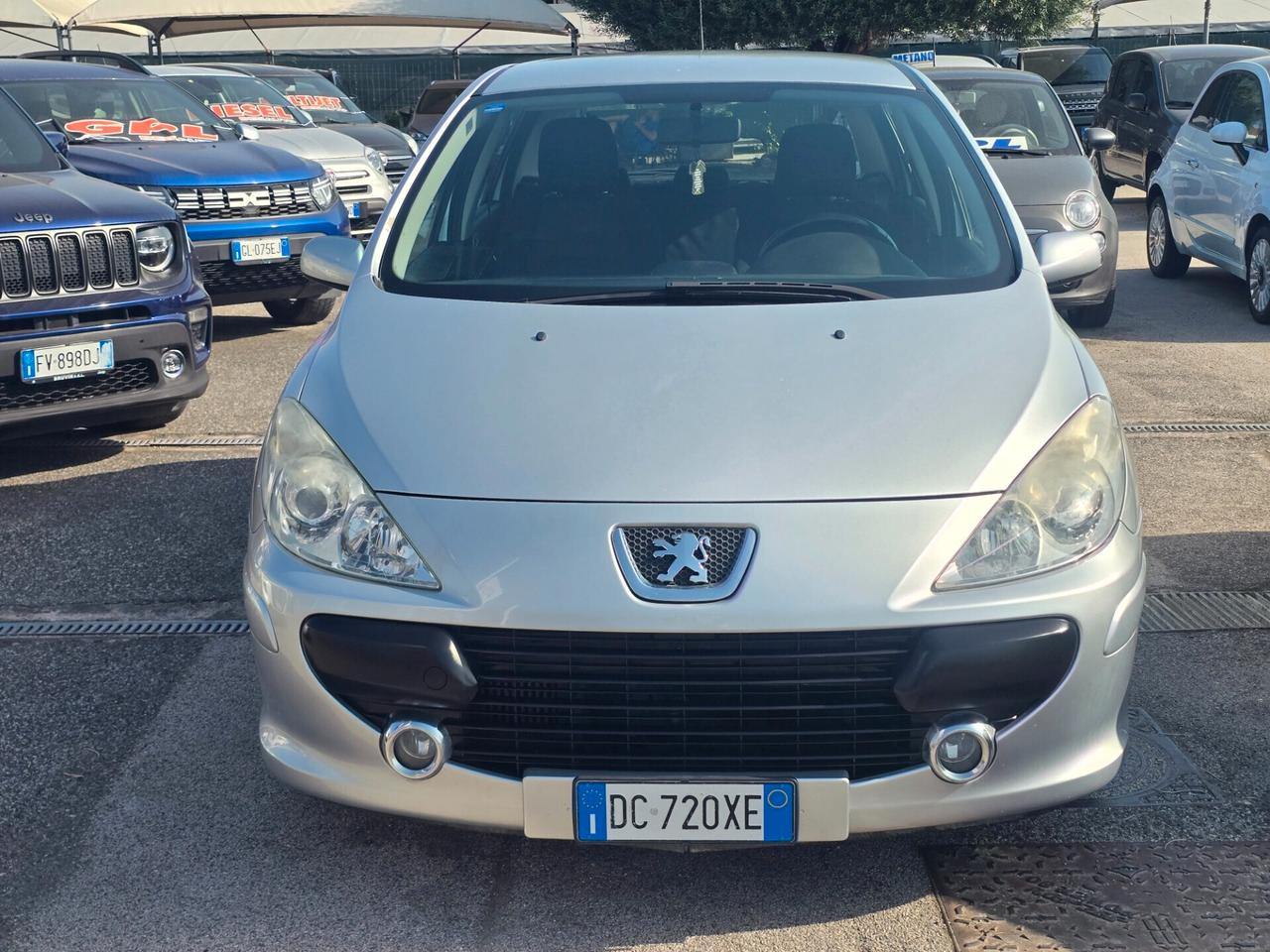 Peugeot 307 1.6 16V HDi 90CV 5p. D-Sign