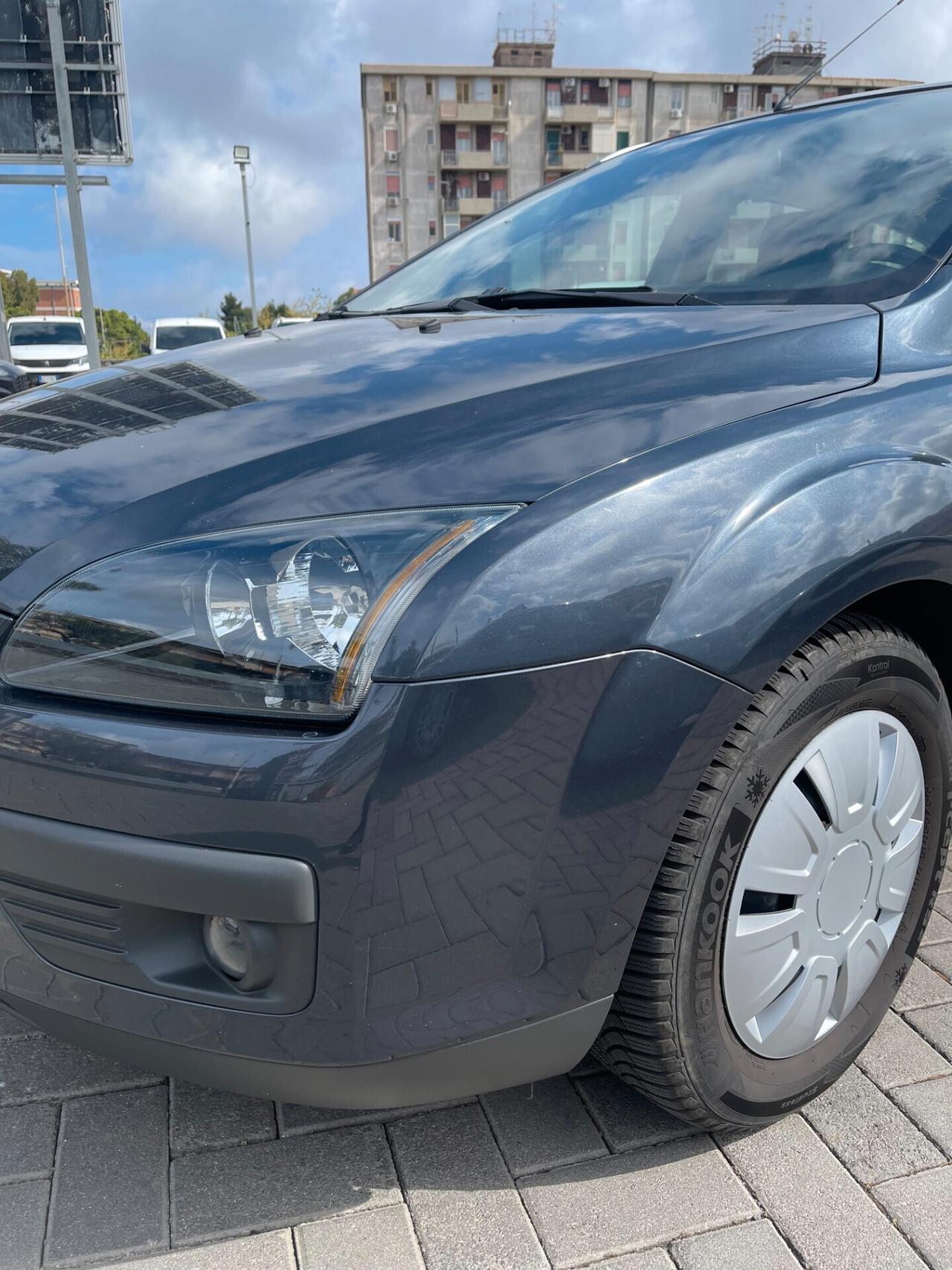 Ford Focus 1.6 TDCi 90CV