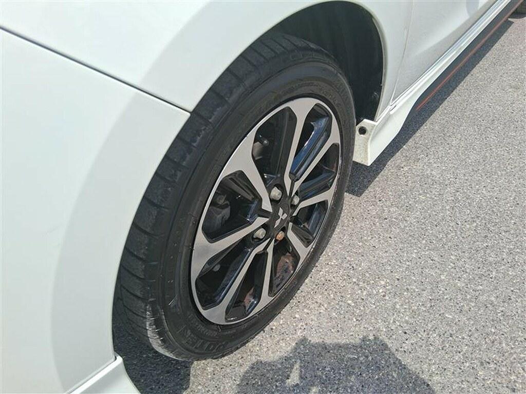 Mitsubishi Space Star 1.2 Launch Edition