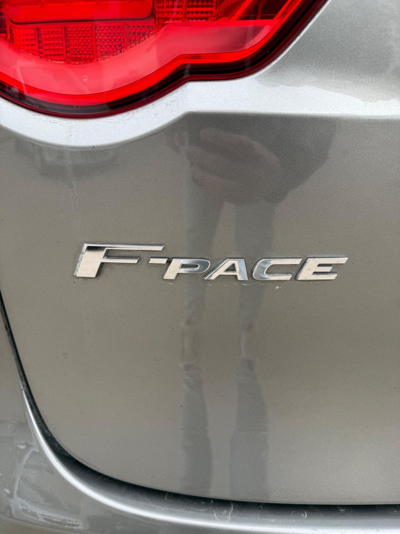 Jaguar F-Pace 2.0 quattro 240 CV AWD Portfolio 4x4