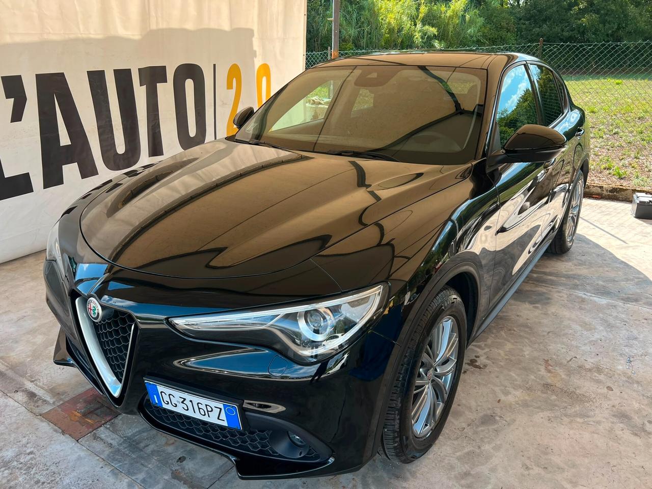 Alfa Romeo Stelvio 2.2 Turbodiesel 190 CV AT8 RWD Business