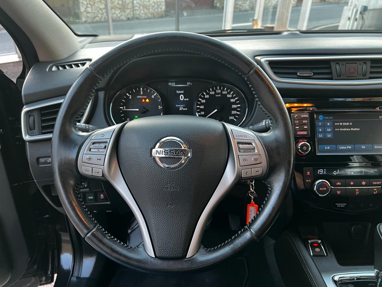 Nissan Qashqai 1.6 dCi - 2016- AUTOMATICA-NAVI