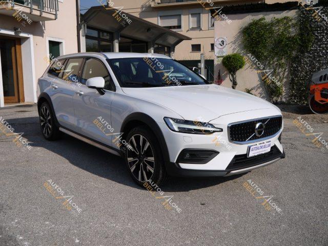 VOLVO V60 Cross Country B4 (d) AWD Geartronic Business Pro Line