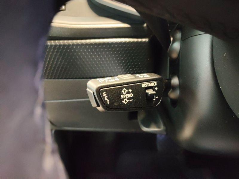 Audi A1 A1 citycarver 30 TFSI S tronic Identity Contrast