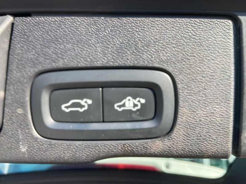 VOLVO XC60 2.0 b4 R-design awd auto