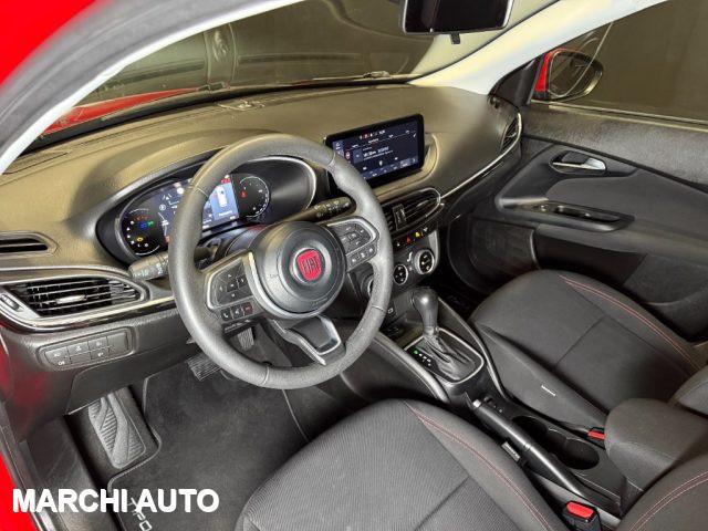 FIAT Tipo 1.5 Hybrid DCT 5 porte Red CROSS
