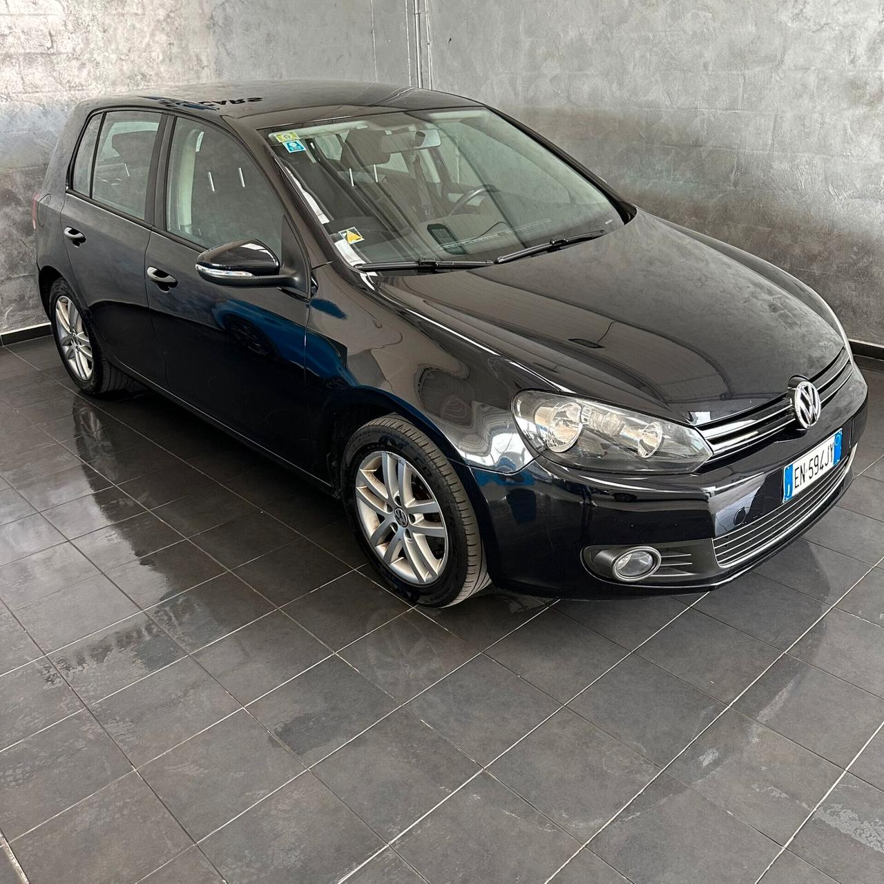 Volkswagen Golf 1.6 TDI DPF 5p. Highline