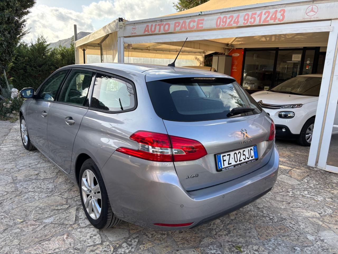 Peugeot 308 BlueHDi 100 S&S Active