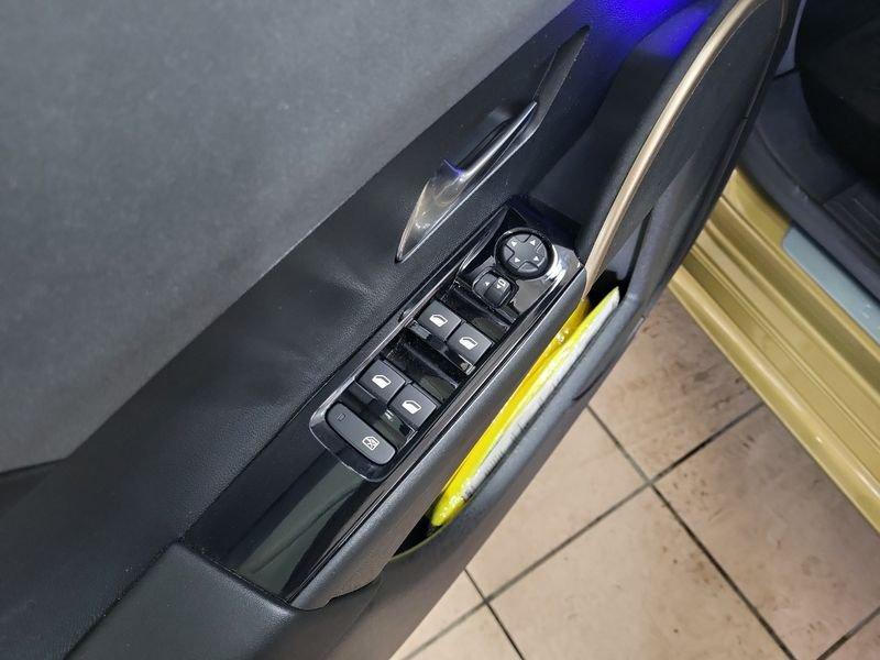 Lancia Ypsilon Ibrida Ibrida 100cv LX e-DCT