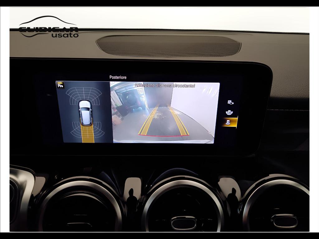 Mercedes-Benz GLB - X247 2019 - GLB 200 d Premium auto