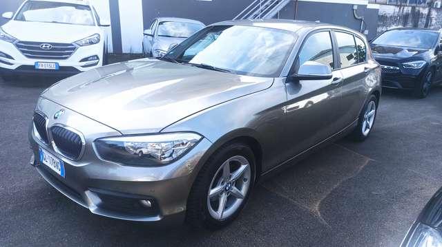 BMW 116 d 5p ** NAVI + PDC **