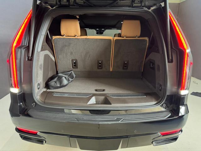 CADILLAC Escalade 3.0L TD --DIESEL -- I6 AT AWD FULLOPTIONAL