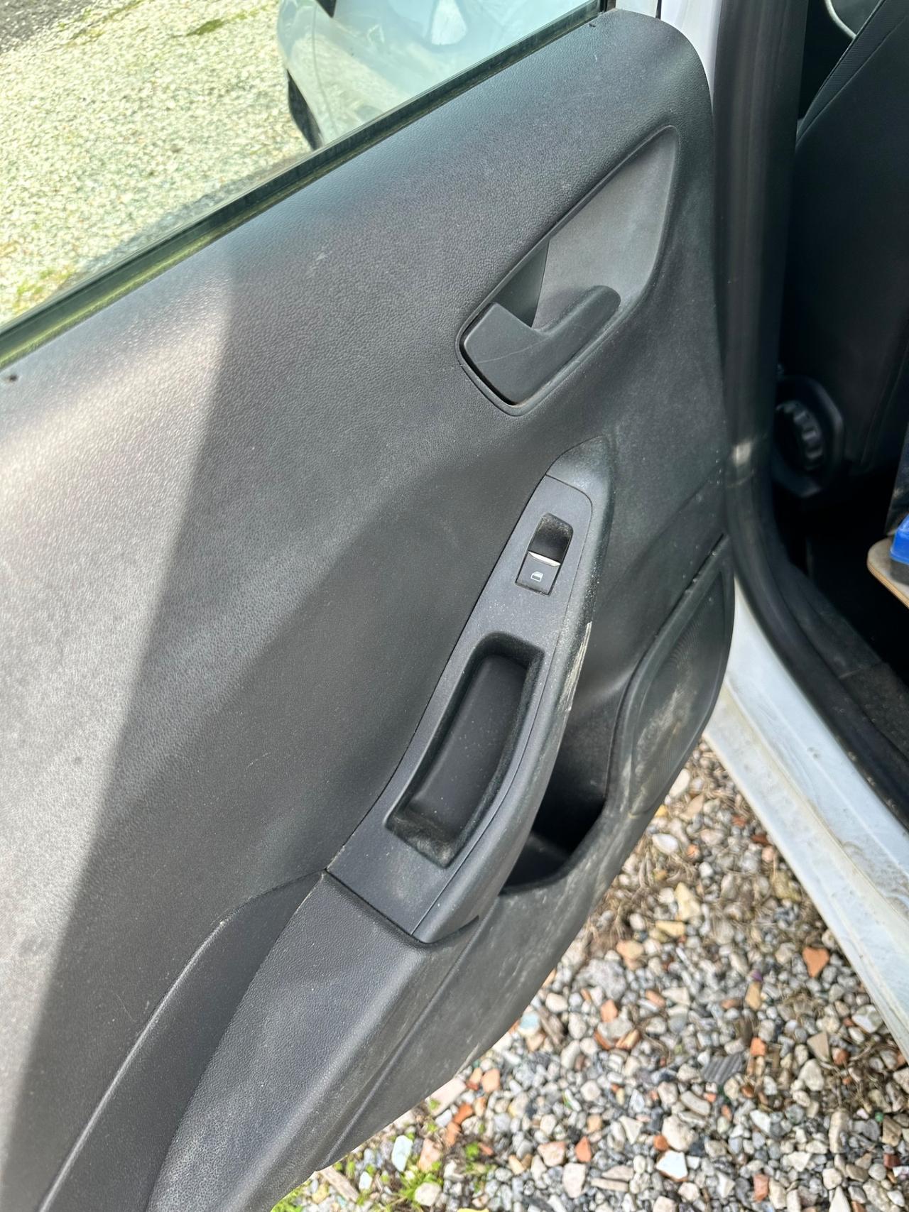 Ford Fiesta 1.5 EcoBlue 5 porte Titanium