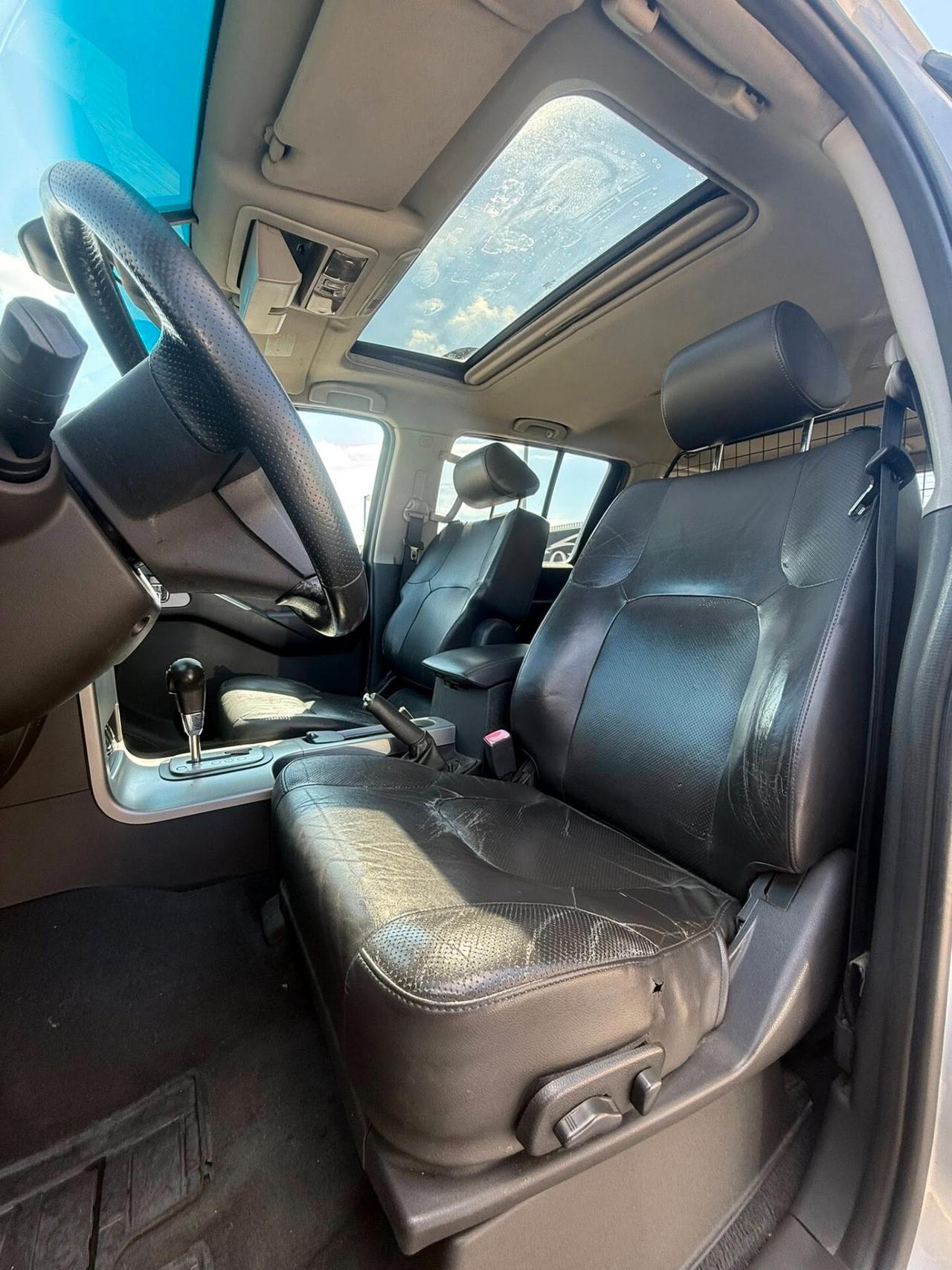 Nissan Pathfinder 2.5 dCi LE Chrome