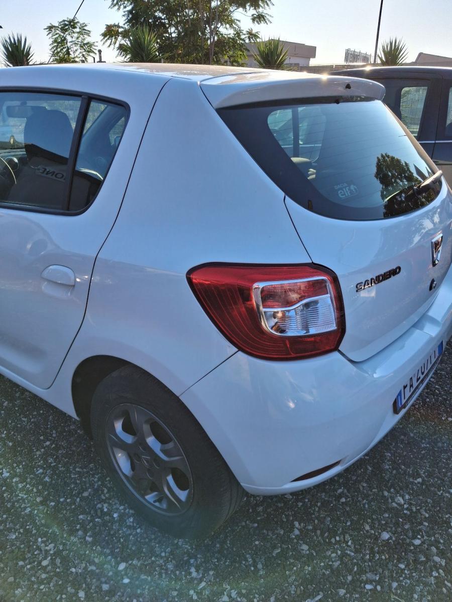 DACIA - Sandero - 1.2 GPL 75 CV La Gaz. d. Sport