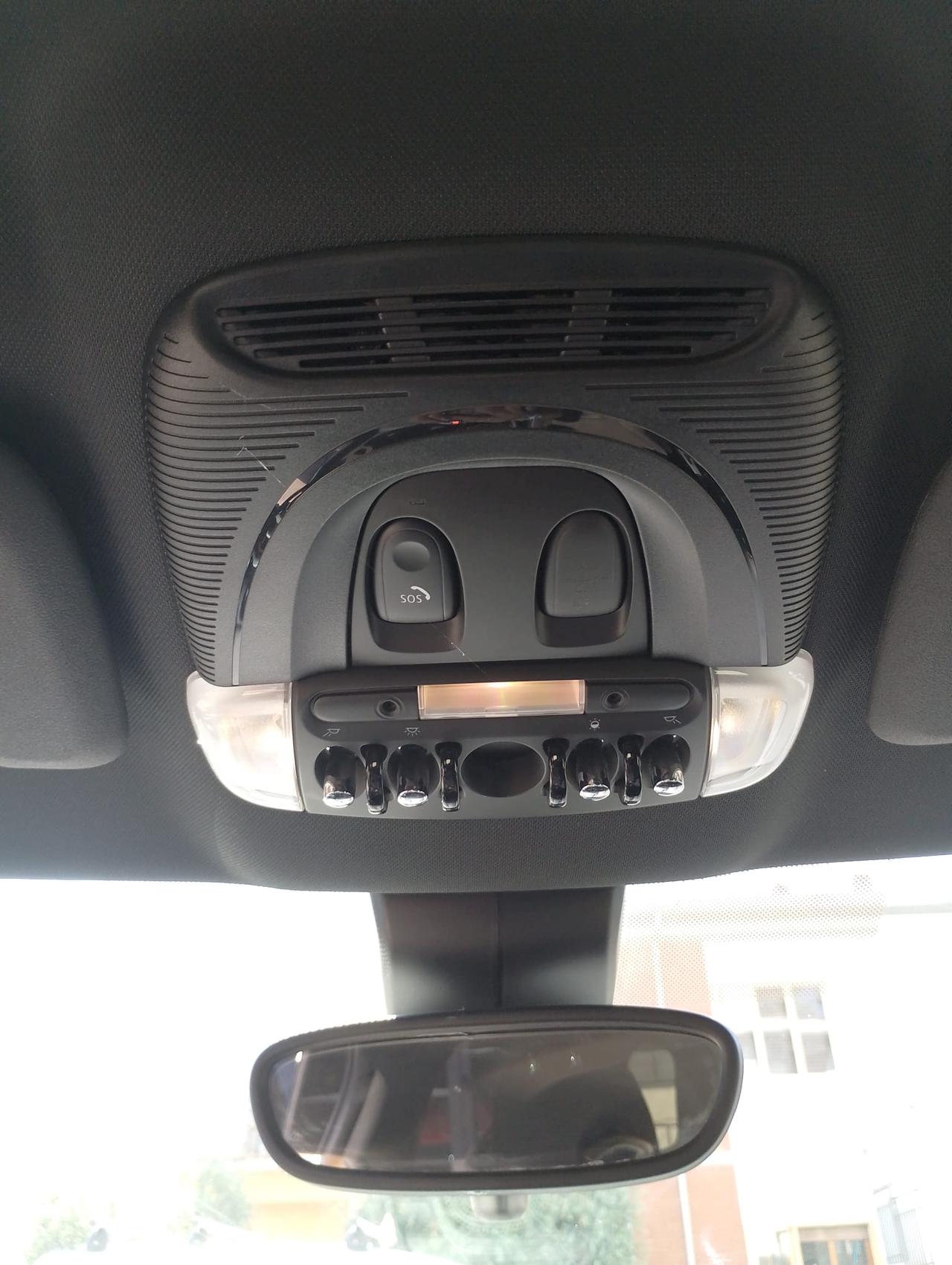 MINI Cooper Countryman HYPE