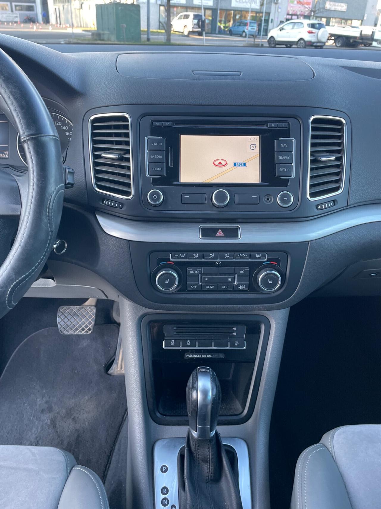 Volkswagen Sharan 2.0 TDI 150 CV *Automatik*Navi*Pelle*.
