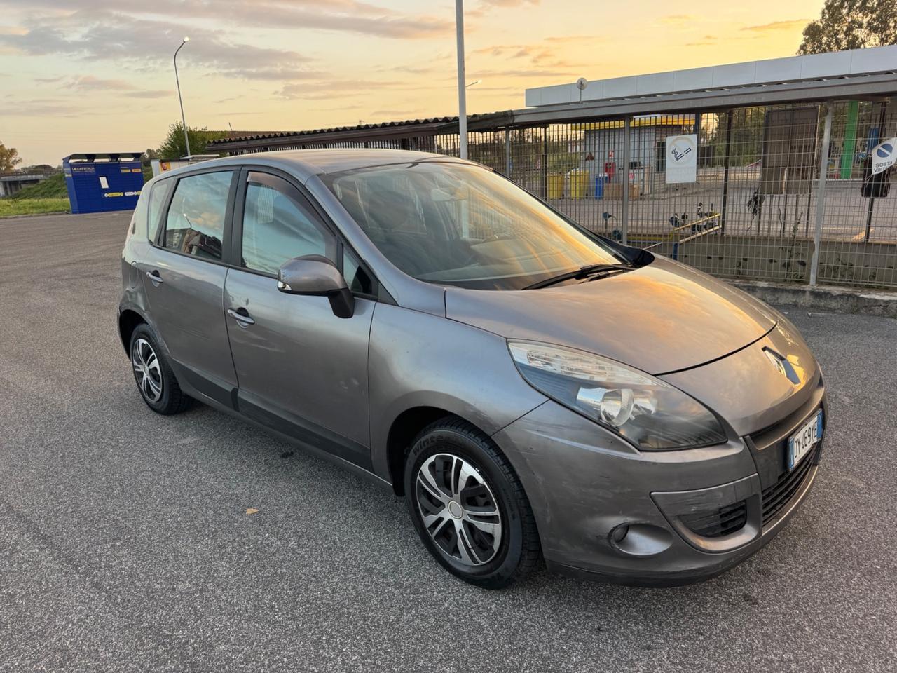 Renault Scenic Scénic 1.4 TCe Dynamique