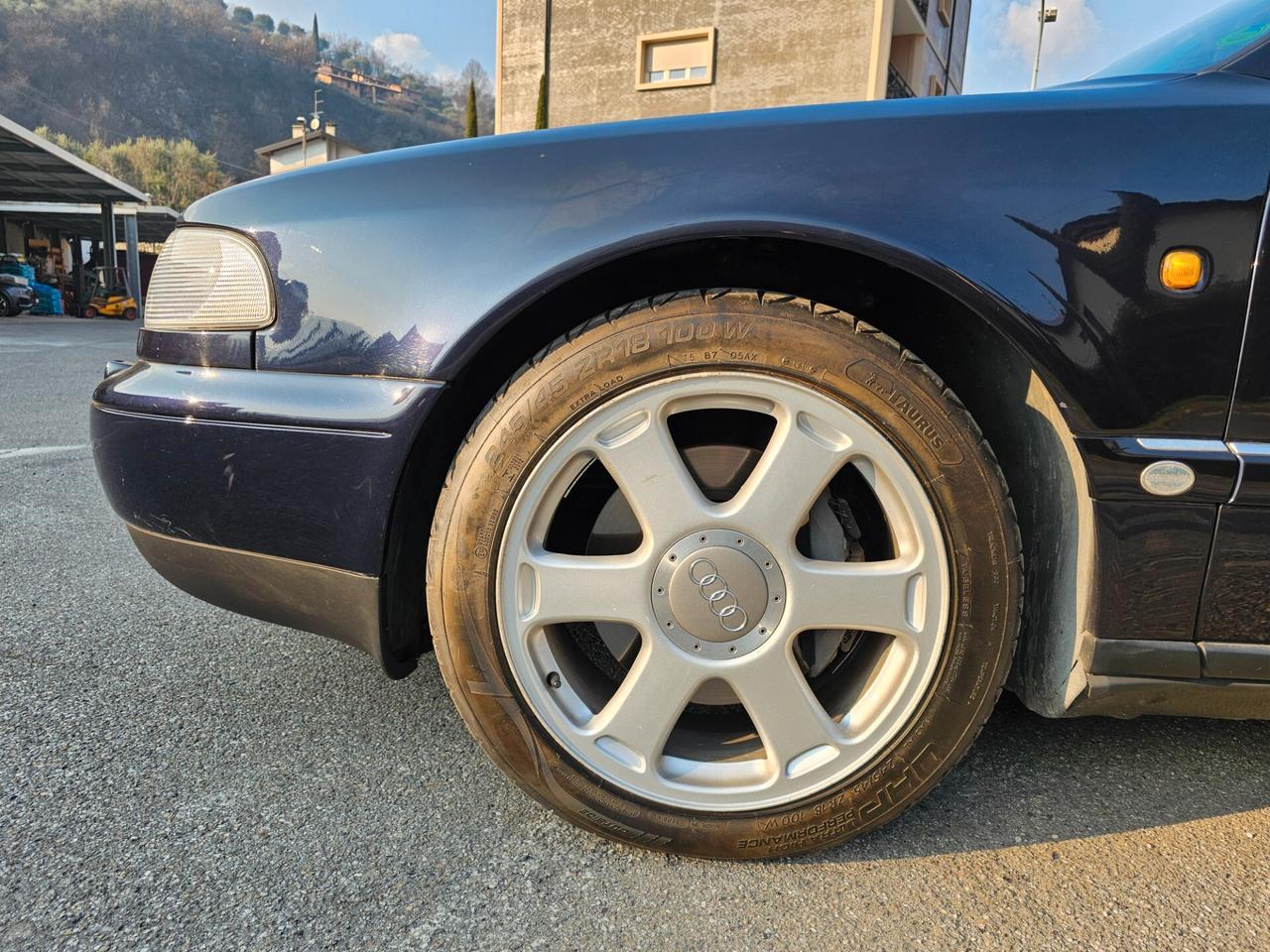 Audi A8 S8 4.2 V8 cat quattro