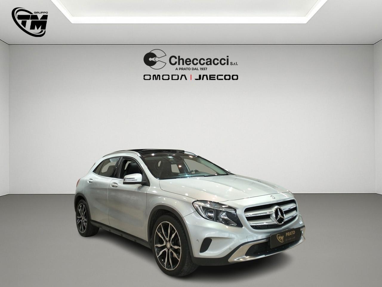 Mercedes-Benz GLA 220 d Sport 170cv auto *TETTO APRIBILE*