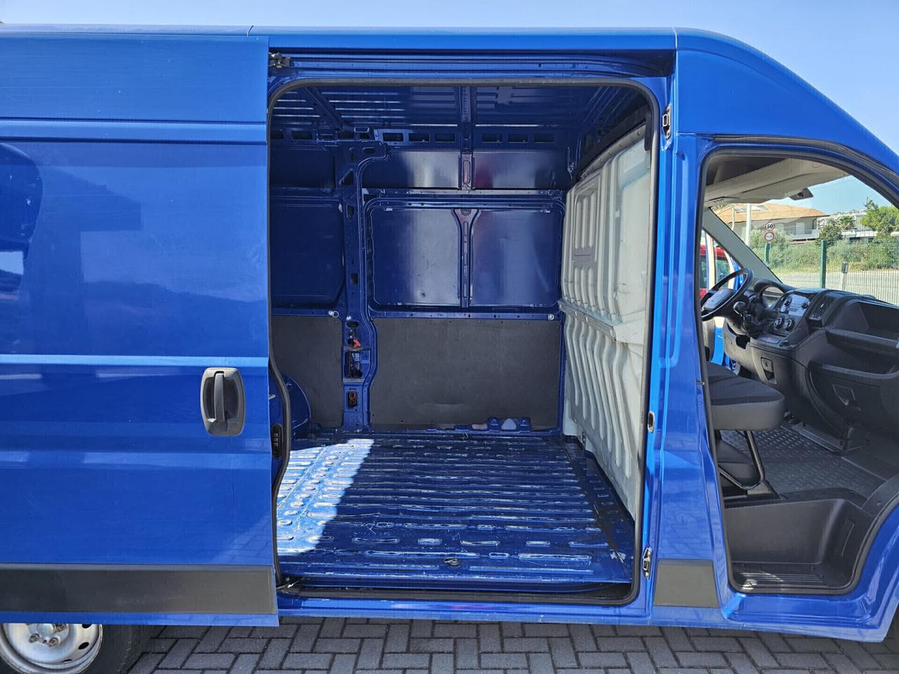 Peugeot Boxer 333 2.0 BlueHDi 130CV PM-TN