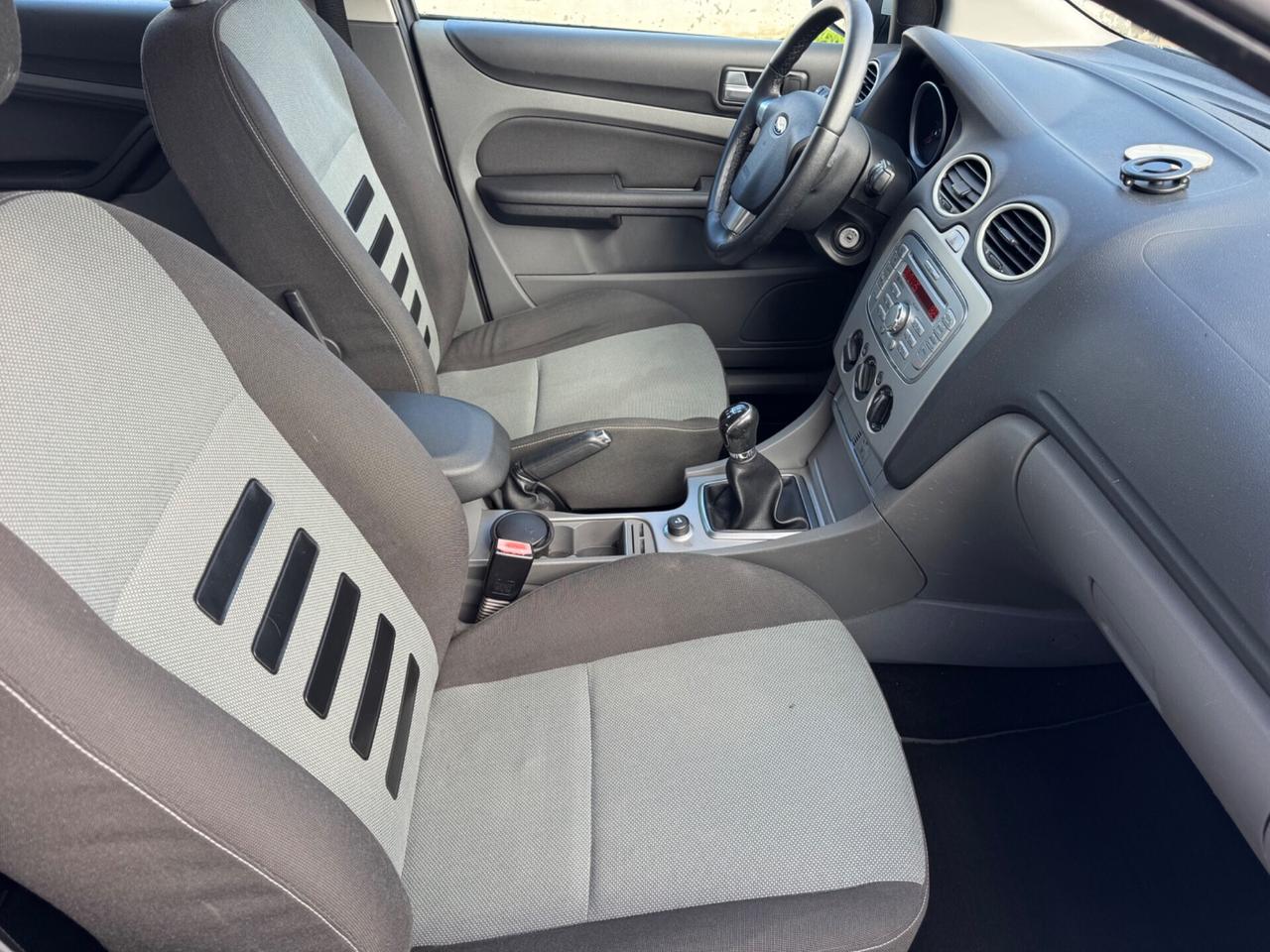 Ford Focus 1.6 TDCi 110CV -SOLO 126.000 KM-