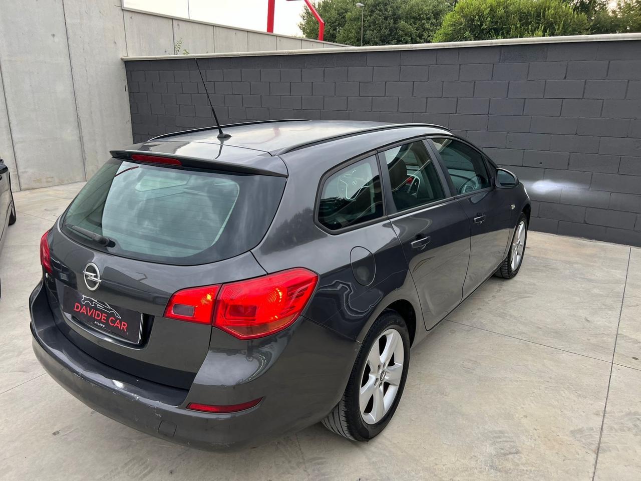Opel Astra 1.4 100CV Sports Tourer Elective