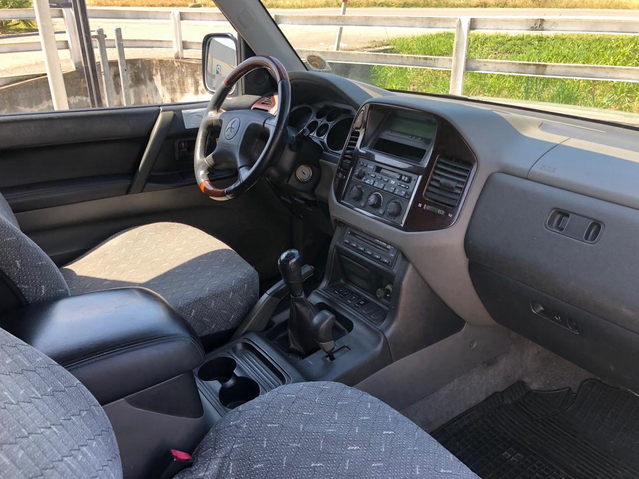 Mitsubishi Pajero 3.2 16V DI-D 3p. GLX